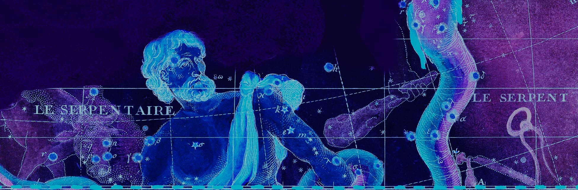 Ilustración. Fondo morado con una figura masculina barbada que sostiene una gran serpiente. El cuerpo y la serpiente están atravesados por líneas que representan coordenadas celestes y marcados con estrellas brillantes. En la parte izquierda aparece el texto "Le Serpentaire" y en la derecha "Le Serpent".