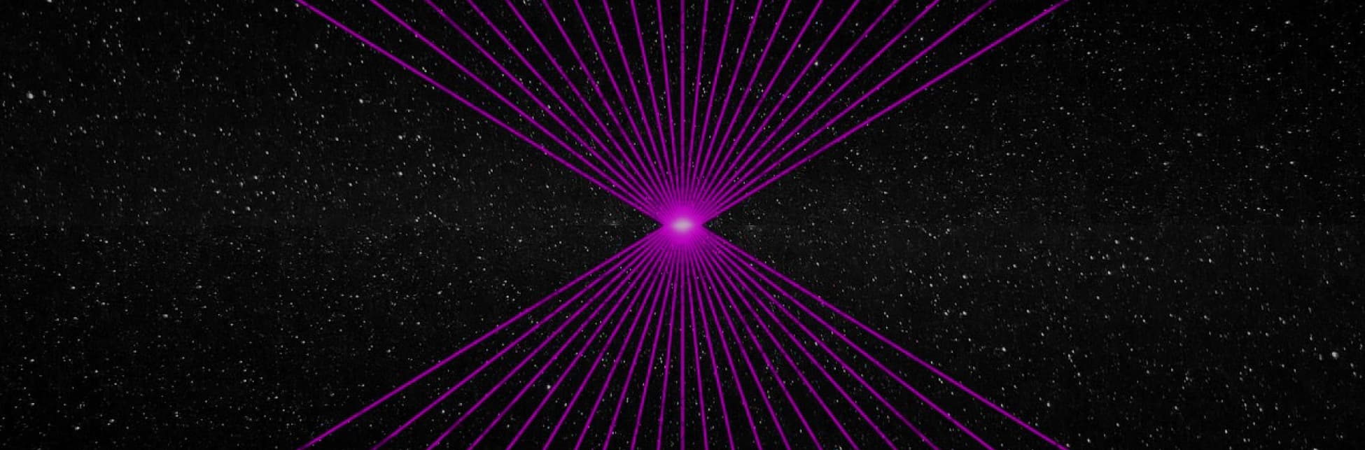 Ilustración. El fondo es negro estrellado, desde el centro de la imagen salen varias líneas rectas moradas hacia los márgenes superiores e inferiores.