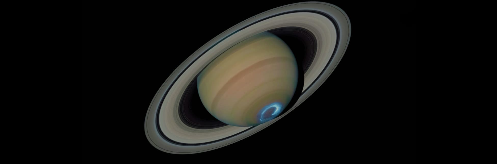 Ilustración. Planeta Saturno una esfera en tonos cafés y verdes a su alrededor tiene un anillo que lo rodea.