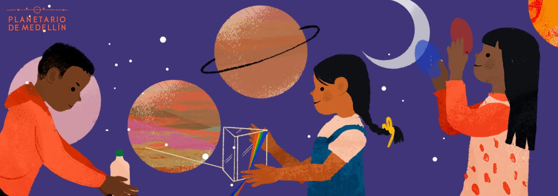Ilustración. Sobre un fondo violeta con estrellas, se observa a tres niñas y niños realizando actividades con objetos como esferas, una botella, una estructura geométrica y cintas de colores.